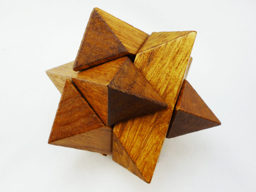 Star wooden puzzle