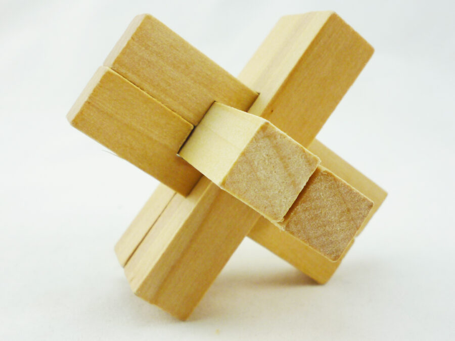 Six burr wooden puzzle